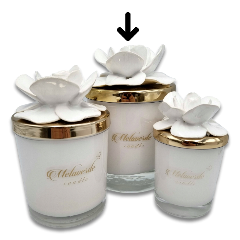 Candela profumata 300g bianca con tappo fiore - Melaverde